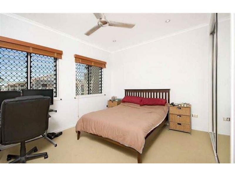 102/1 Burnda Street, Kirwan QLD 4817