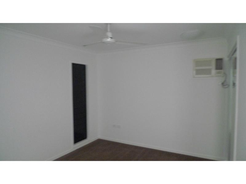 74 Kinnardy Street, Burdell QLD 4818