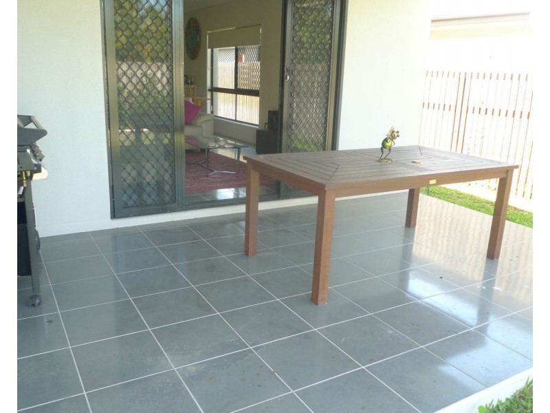 115 Daydream Circuit, Burdell QLD 4818