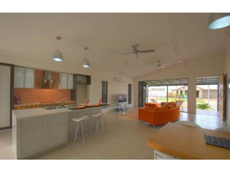 12 Saba Street, Burdell QLD 4818