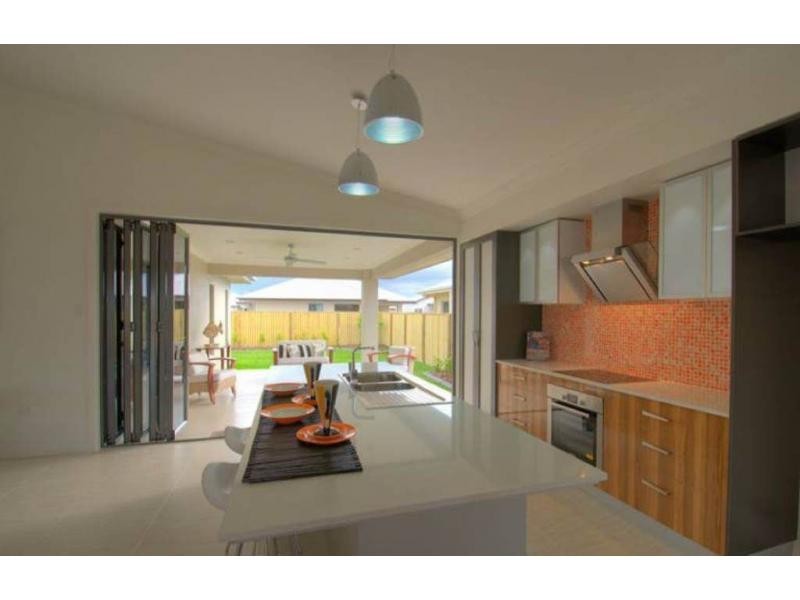 12 Saba Street, Burdell QLD 4818