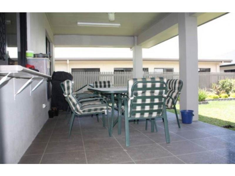 24 Tahlia Circuit, Mount Louisa QLD 4814