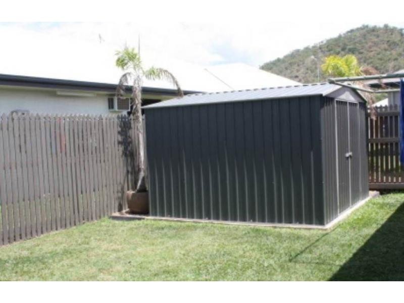 24 Tahlia Circuit, Mount Louisa QLD 4814