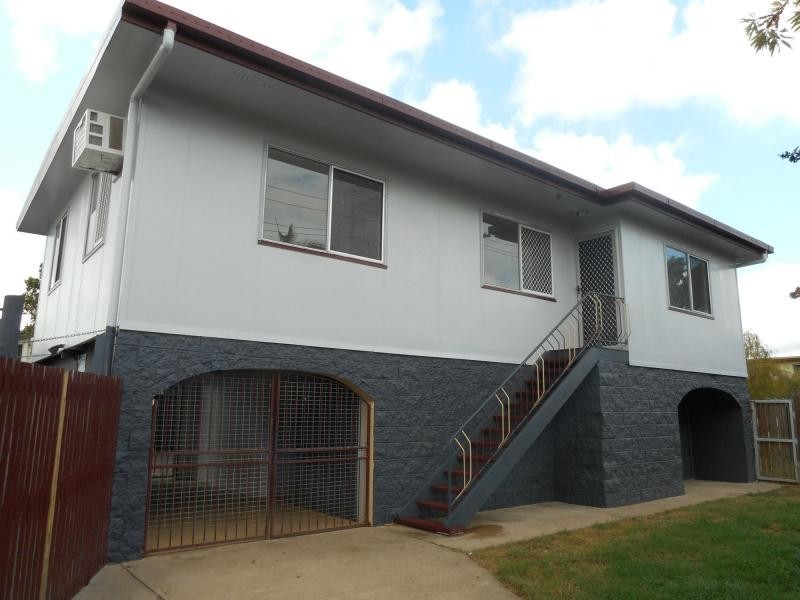 17 Ruby Round, Kelso QLD 4815