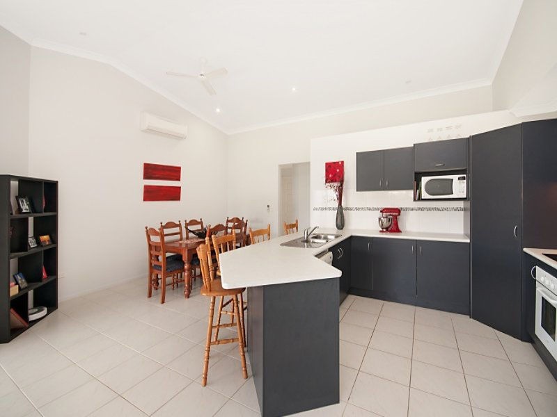 5 Redbank Court, Mount Louisa QLD 4814