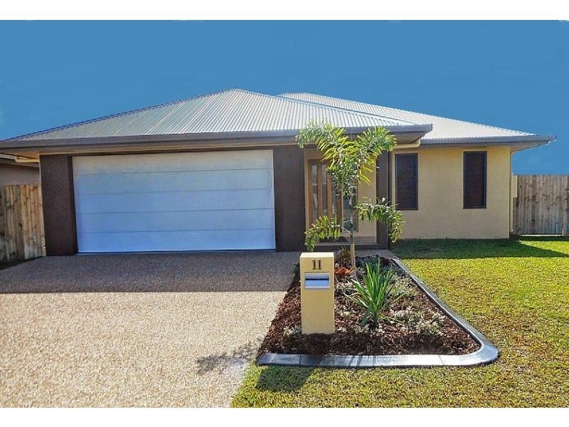 11 Wakeboard Circuit, Kelso QLD 4815