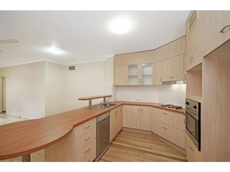 10/2 New England Court, Douglas QLD 4814