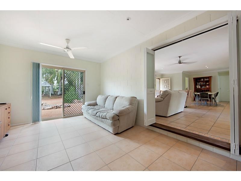 18 Chesney Road, Mount Low QLD 4818