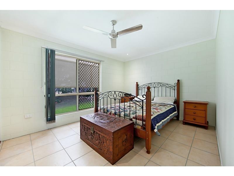 18 Chesney Road, Mount Low QLD 4818