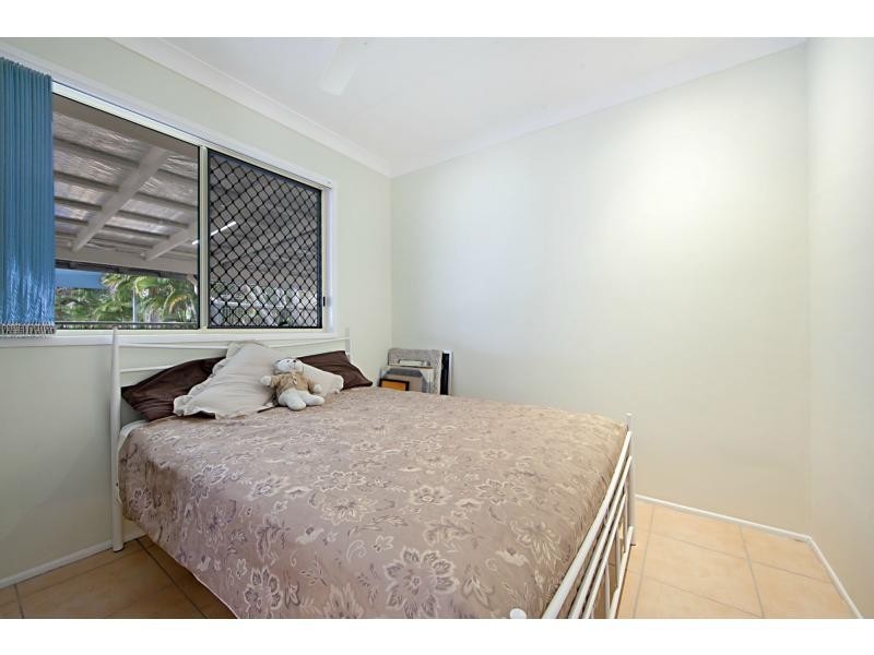 18 Chesney Road, Mount Low QLD 4818