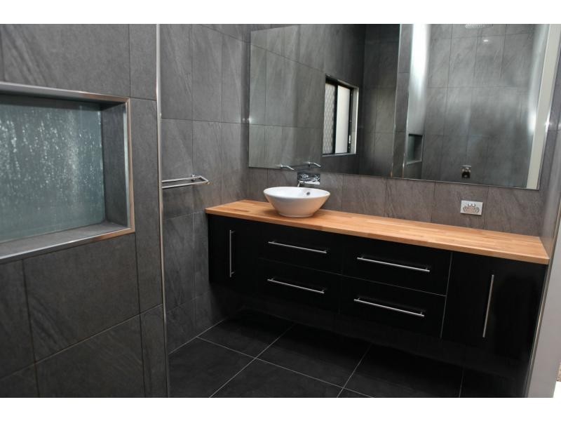 6 Puffer Place, Mount Louisa QLD 4814