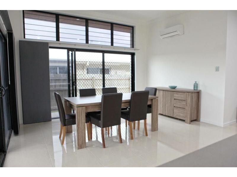 6 Puffer Place, Mount Louisa QLD 4814