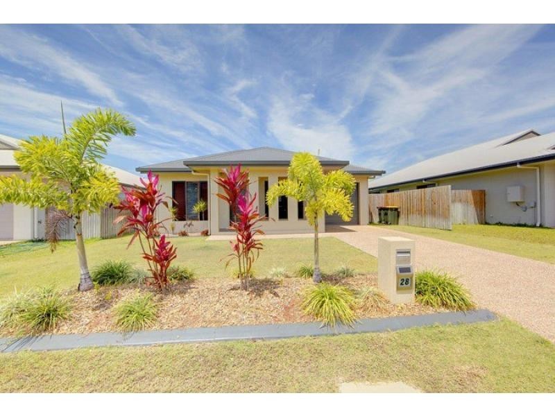 28 Makena Circuit, Burdell QLD 4818