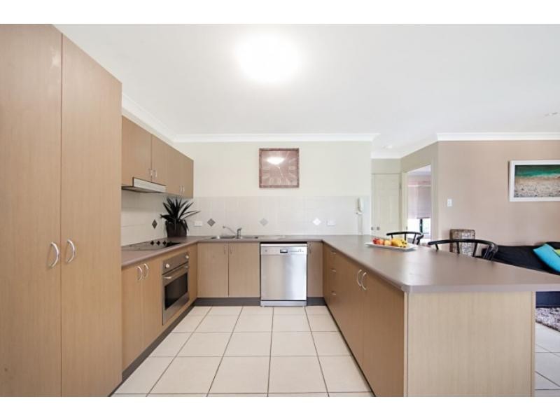 10 Romboli Court, Burdell QLD 4818