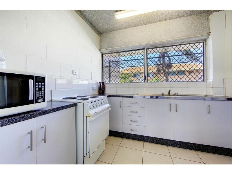 4/88 Eyre Street, North Ward QLD 4810