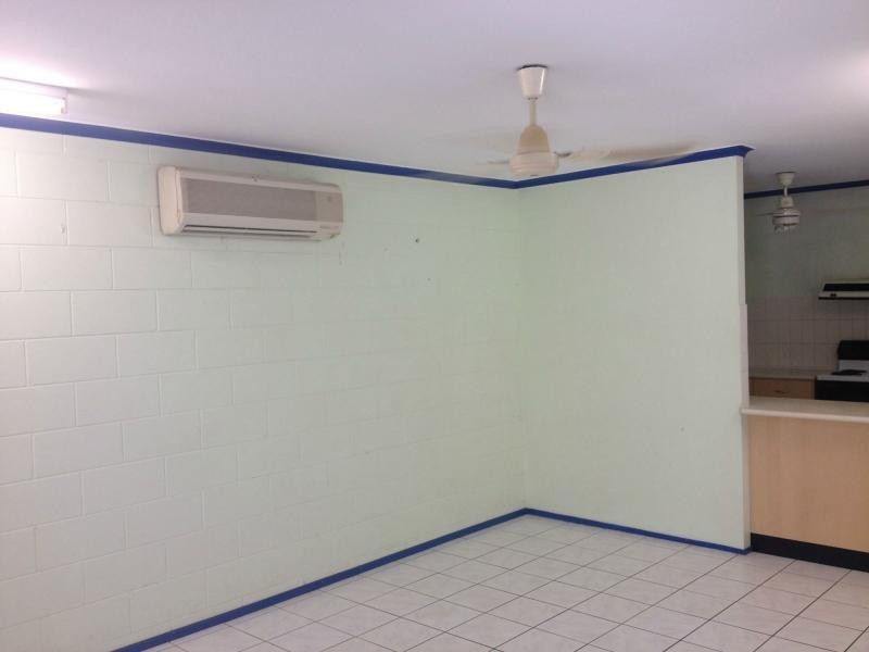 4/132 Queens Road, Hermit Park QLD 4812