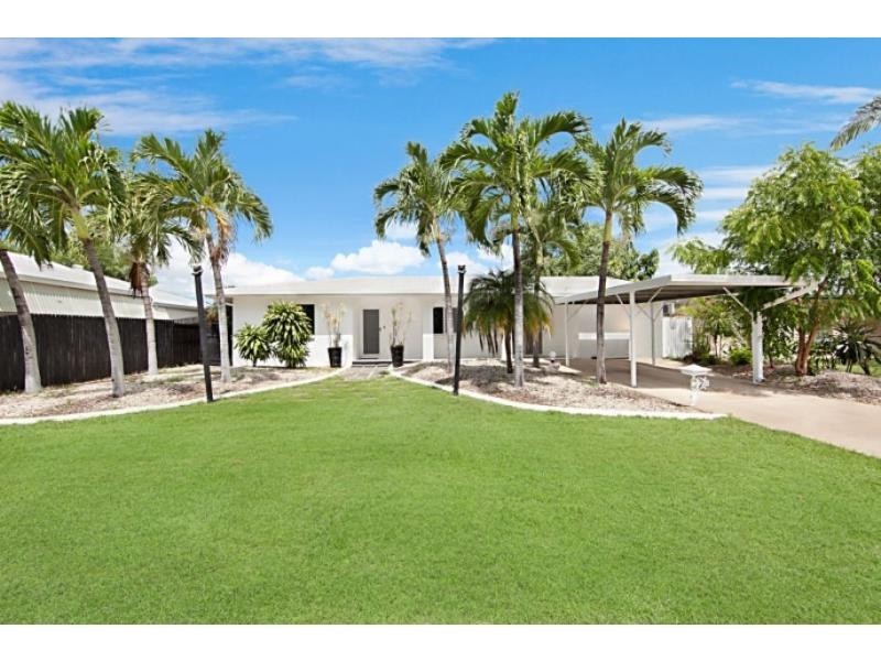 28 Leila Avenue, Rasmussen QLD 4815