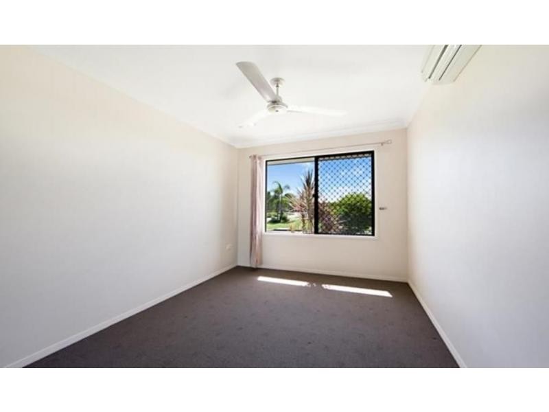 2 Scrubwren Circuit, Bohle Plains QLD 4817