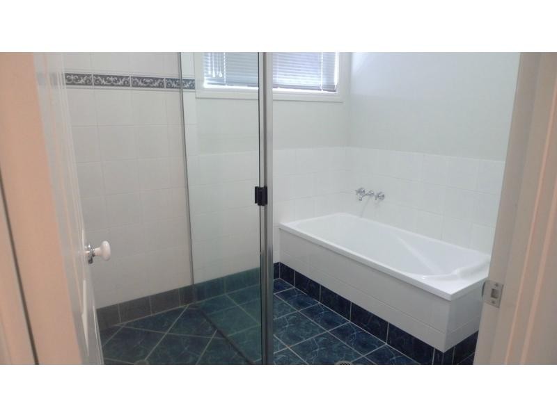 2/29 Soule Street, Hermit Park QLD 4812