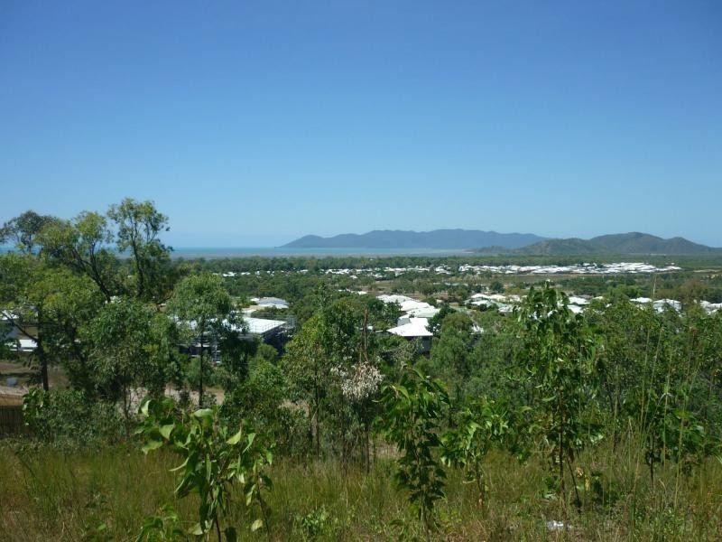63 Goicoechea Drive, Bushland Beach QLD 4818