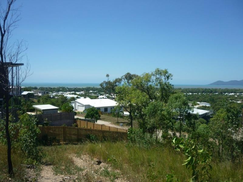 63 Goicoechea Drive, Bushland Beach QLD 4818