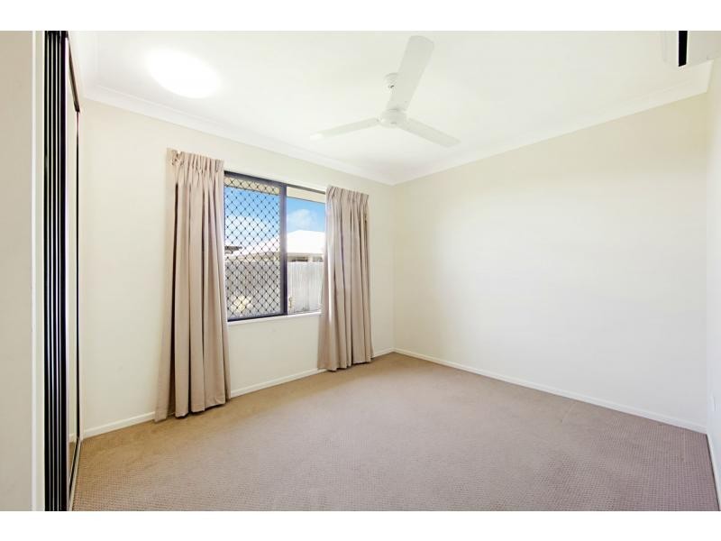 66 Corbett Street, Mount Louisa QLD 4814