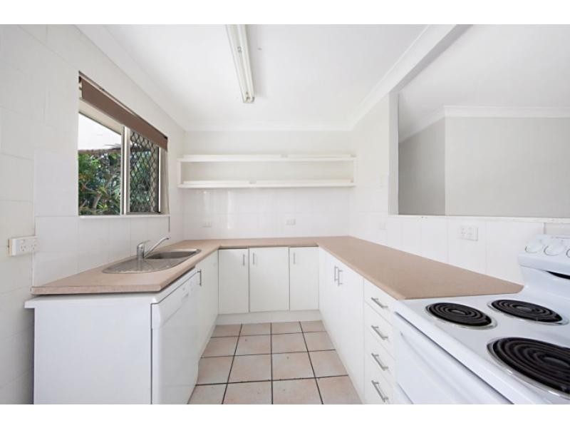 13 Nelia Street, Kirwan QLD 4817