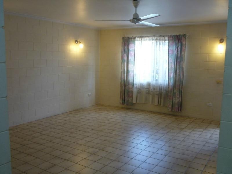 4/23 Park Street, Pimlico QLD 4812