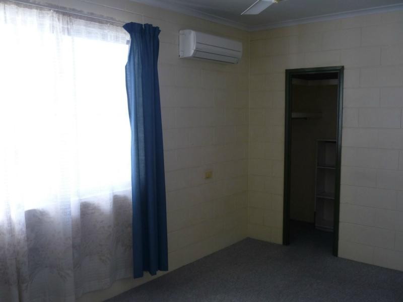 4/23 Park Street, Pimlico QLD 4812