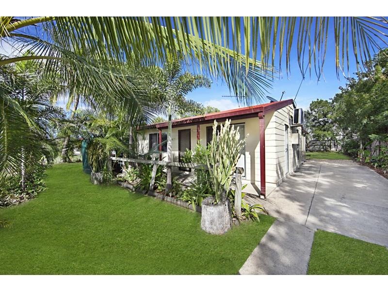 15 Palm Drive, Deeragun QLD 4818