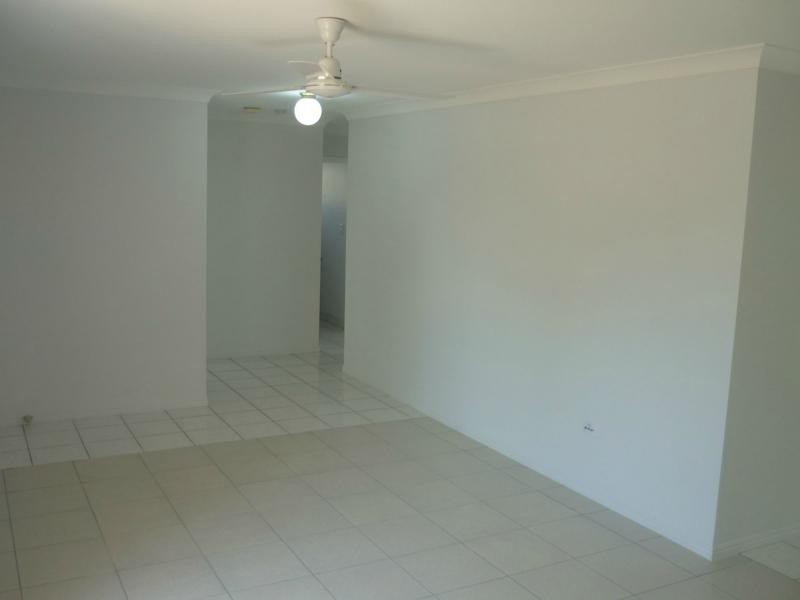 25 Tartan Place, Rasmussen QLD 4815