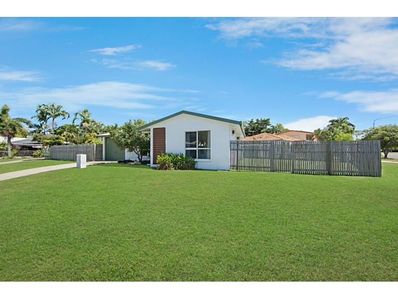 1 Petersen Court, Douglas QLD 4814