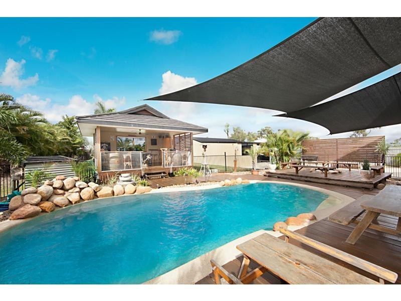 20 Muntrie Court, Mount Low QLD 4818