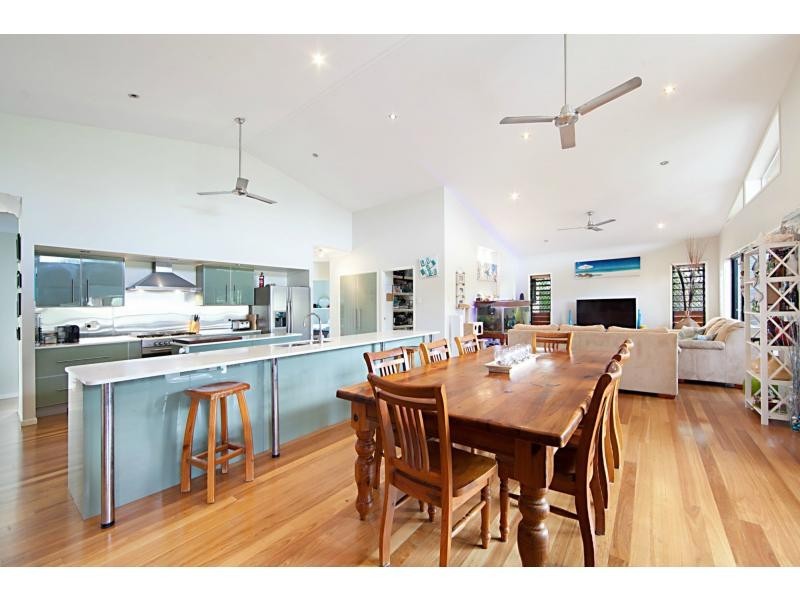 20 Muntrie Court, Mount Low QLD 4818