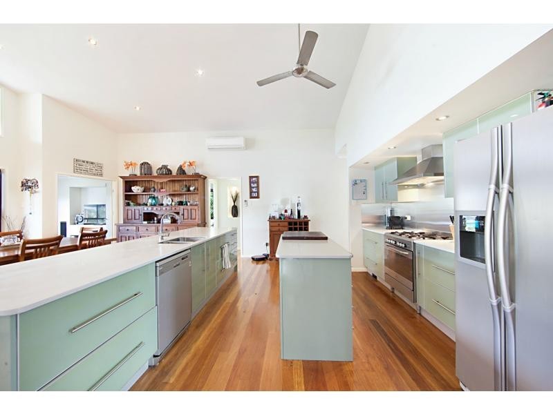 20 Muntrie Court, Mount Low QLD 4818