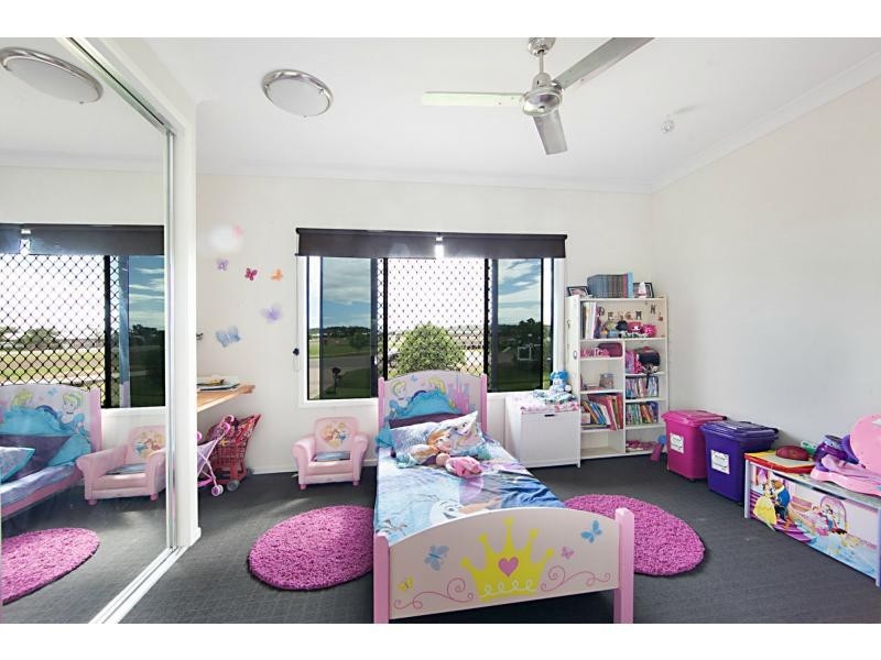 20 Muntrie Court, Mount Low QLD 4818