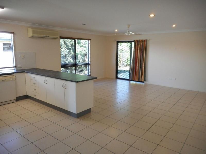 13 Chesterton Court, Kirwan QLD 4817