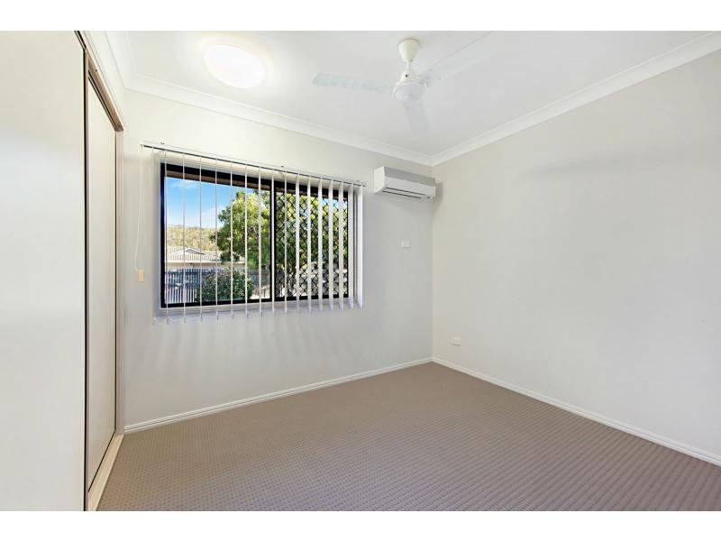 1 Hawkesbury Lane, Douglas QLD 4814