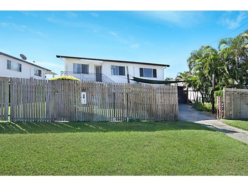 16 Coates Street, Mount Louisa QLD 4814