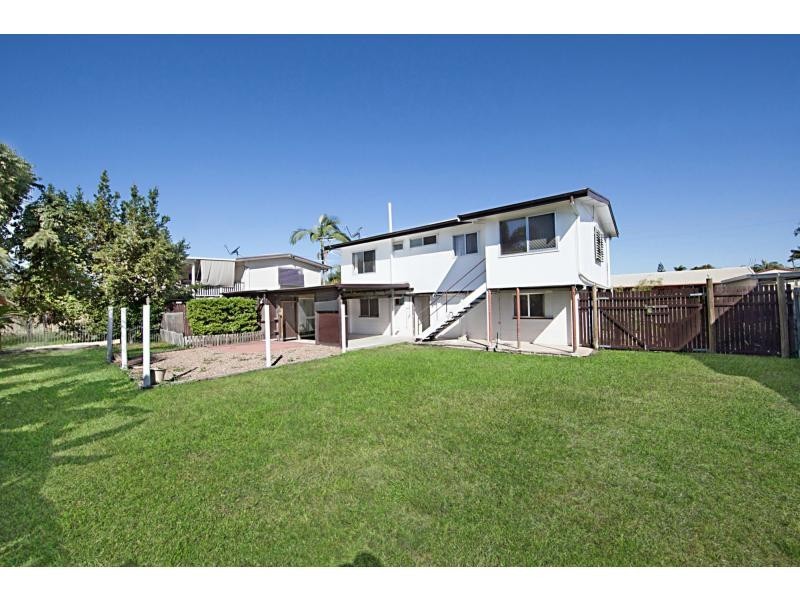 16 Coates Street, Mount Louisa QLD 4814