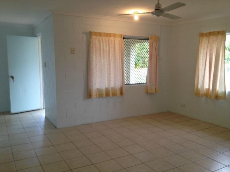 10 Falcon Crescent, Condon QLD 4815