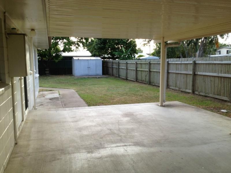 10 Falcon Crescent, Condon QLD 4815