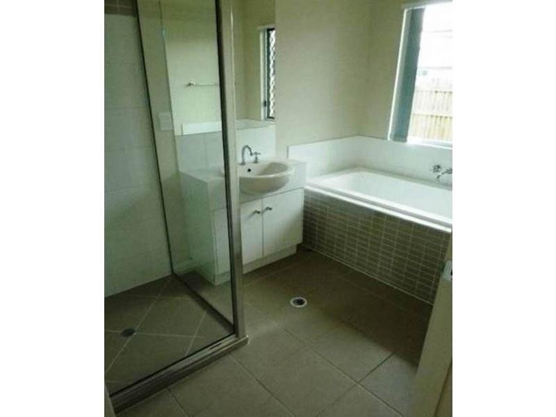 32 River Parks Boulevard, Kelso QLD 4815