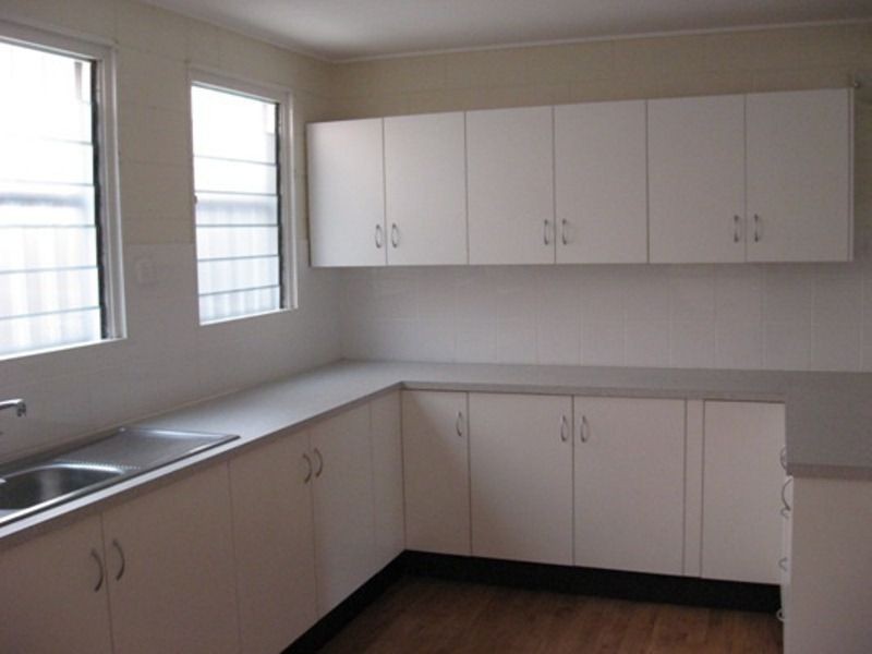 4/201 Kings Road, Pimlico QLD 4812