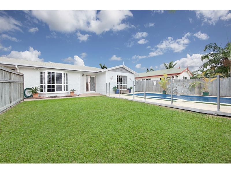 5 Peppertree Street, Kirwan QLD 4817