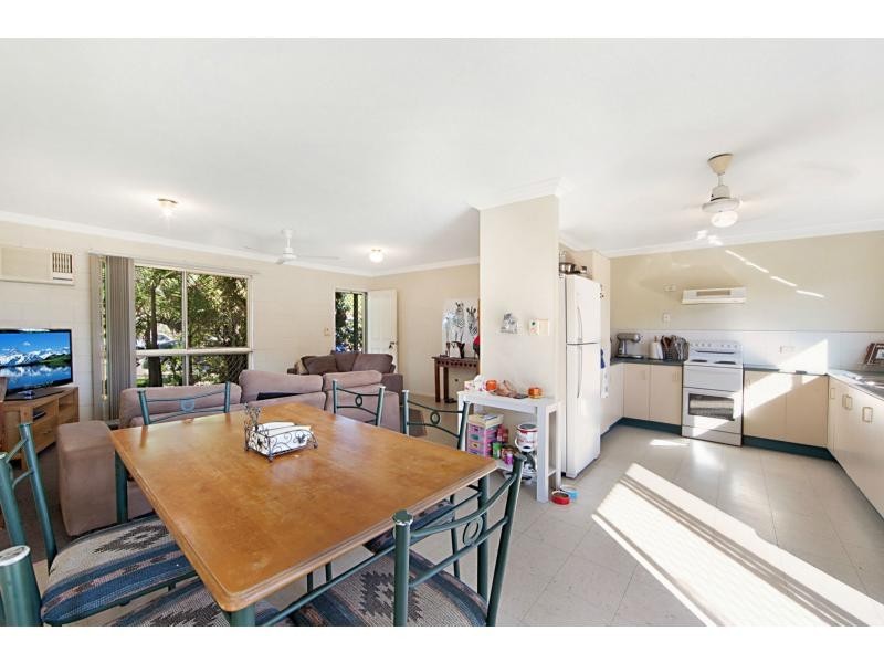 49 Feeney Avenue, Rasmussen QLD 4815