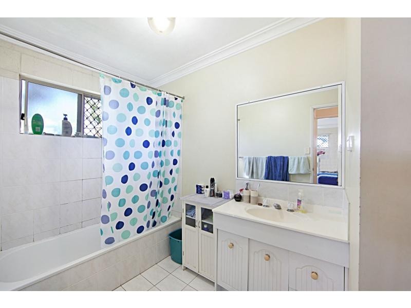 49 Feeney Avenue, Rasmussen QLD 4815