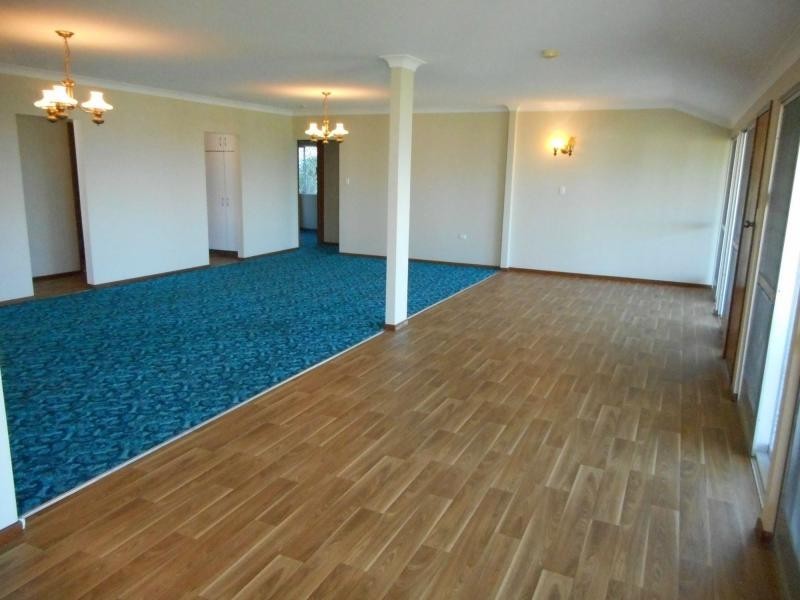 7 Hillside Crescent, Townsville City QLD 4810