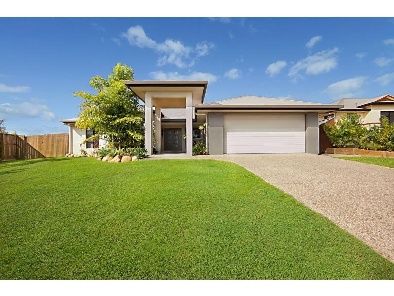 5 Britomart Street, Bushland Beach QLD 4818