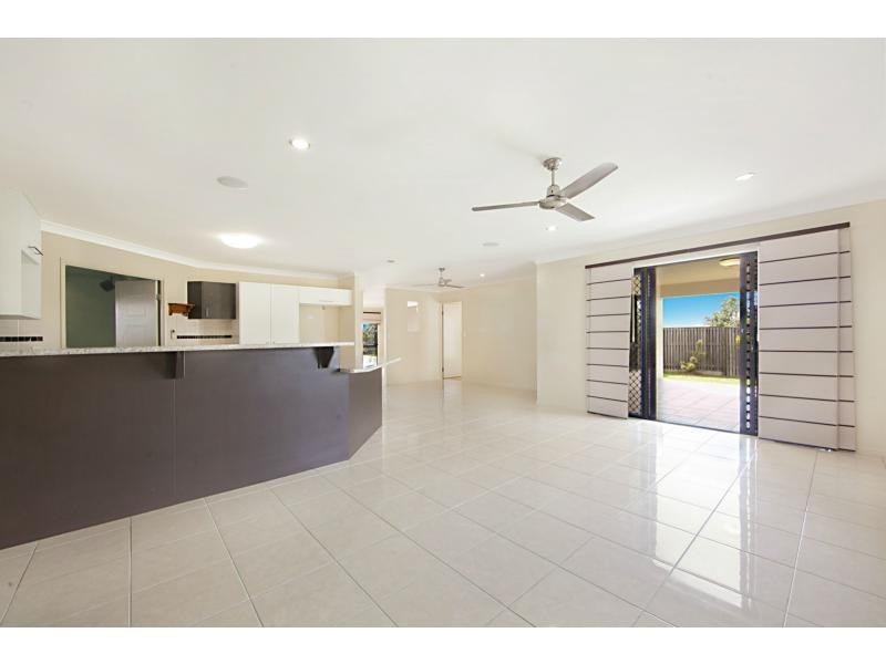 5 Britomart Street, Bushland Beach QLD 4818